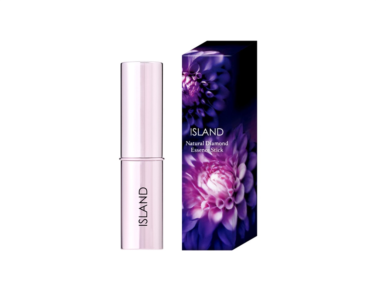 証拠確認用写真。雪の結晶モチーフ リップスティック Natural Diamond Essence Stick（美容保湿スティック）｜ISLAND